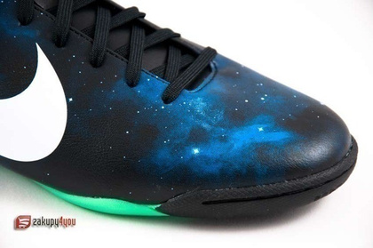 Buty halowe Nike Mercurial Victory IV IC Limitowane Galaxy