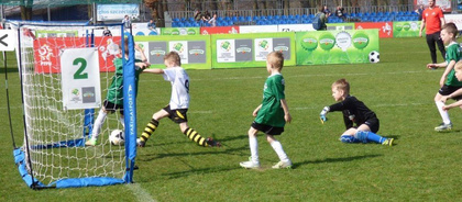 Niebiesko-biała bramka składana Yakimasport Uni Żak 100152 3x1,55m