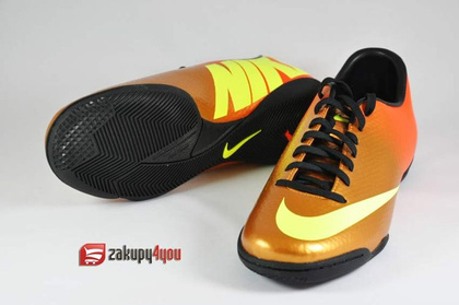 Halówki Nike Mercurial Victory IV IC