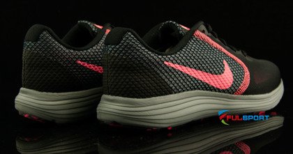 Buty Nike Revolution 819303-011