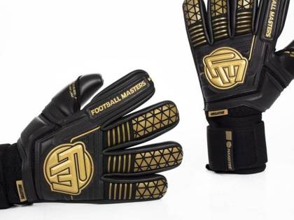 Czarno-złote rękawice bramkarskie Masters Black Voltage Plus Contact Grip 3.0 RF