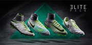 Białe buty piłkarskie na halę Nike Magista Opus IC 844422-003 Junior