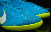 Niebiesko-żółte buty piłkarskie na halę Nike Mercurial VIctory Njr DF IC 921491-400 JR